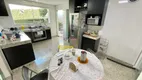 Foto 10 de Casa com 4 Quartos à venda, 275m² em Santa Amélia, Belo Horizonte