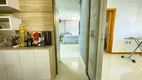Foto 14 de Apartamento com 2 Quartos à venda, 98m² em Guararapes, Fortaleza