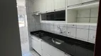 Foto 4 de Apartamento com 3 Quartos à venda, 73m² em Conjunto Residencial Itamaraty, Londrina