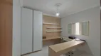 Foto 18 de Casa com 4 Quartos para alugar, 250m² em Presidente Roosevelt, Uberlândia