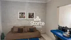 Foto 6 de Casa com 3 Quartos à venda, 200m² em Residencial Gramado, Uberlândia