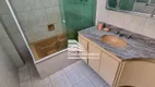 Foto 43 de Apartamento com 4 Quartos à venda, 210m² em Praia das Pitangueiras, Guarujá