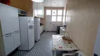 Foto 25 de Apartamento com 3 Quartos à venda, 200m² em Pitangueiras, Guarujá