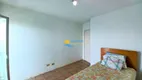 Foto 16 de Apartamento com 4 Quartos à venda, 135m² em Pitangueiras, Guarujá