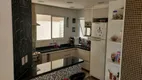 Foto 2 de Casa de Condomínio com 4 Quartos à venda, 250m² em Piracangagua, Taubaté