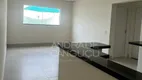 Foto 4 de Apartamento com 2 Quartos à venda, 55m² em Jardim Imperial, Aparecida de Goiânia