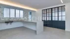 Foto 3 de Apartamento com 3 Quartos à venda, 239m² em Higienópolis, São Paulo