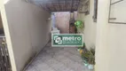 Foto 20 de Casa com 2 Quartos à venda, 74m² em Jardim Marileia, Rio das Ostras