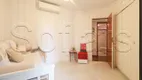 Foto 13 de Flat com 3 Quartos à venda, 126m² em Moema, São Paulo