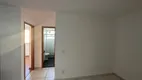 Foto 4 de Apartamento com 2 Quartos para alugar, 40m² em Abrantes, Camaçari