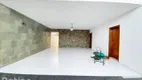 Foto 2 de Casa com 4 Quartos à venda, 266m² em Fundinho, Uberlândia