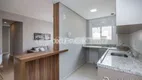 Foto 17 de Apartamento com 3 Quartos à venda, 65m² em Petrópolis, Porto Alegre