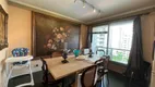 Foto 2 de Apartamento com 3 Quartos à venda, 220m² em Itaim Bibi, São Paulo