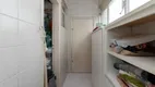 Foto 11 de Apartamento com 4 Quartos à venda, 247m² em Higienópolis, São Paulo