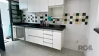 Foto 5 de Casa com 3 Quartos à venda, 110m² em Guarujá, Porto Alegre