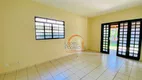 Foto 2 de Casa com 3 Quartos para alugar, 142m² em Jardim dos Pinheiros, Atibaia