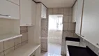 Foto 4 de Apartamento com 3 Quartos à venda, 55m² em Jardim Novo Sabará, Londrina