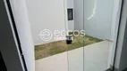 Foto 3 de Casa com 2 Quartos à venda, 75m² em Laranjeiras, Uberlândia