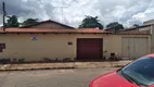 Foto 3 de Casa com 3 Quartos à venda, 180m² em Setor Negrão de Lima, Goiânia