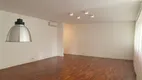 Foto 3 de Apartamento com 3 Quartos para alugar, 180m² em Cerqueira César, São Paulo