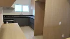 Foto 8 de Apartamento com 3 Quartos para alugar, 130m² em Jardins, São Paulo