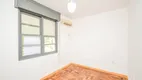 Foto 3 de Apartamento com 2 Quartos para alugar, 51m² em Cristal, Porto Alegre