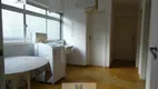 Foto 43 de Apartamento com 4 Quartos para alugar, 170m² em Pitangueiras, Guarujá