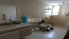 Foto 8 de Apartamento com 4 Quartos à venda, 247m² em Centro, Uberlândia