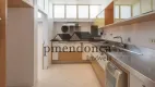 Foto 9 de Apartamento com 3 Quartos à venda, 176m² em Higienópolis, São Paulo