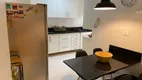 Foto 9 de Apartamento com 3 Quartos à venda, 140m² em Higienópolis, São Paulo