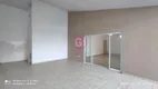 Foto 4 de Casa com 3 Quartos para venda ou aluguel, 250m² em Jardim Siesta, Jacareí