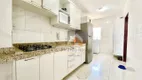 Foto 10 de Apartamento com 2 Quartos à venda, 54m² em Barro Duro, Maceió