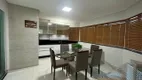 Foto 7 de Apartamento com 4 Quartos à venda, 236m² em Zona 01, Maringá