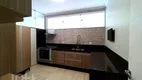 Foto 2 de Casa com 2 Quartos à venda, 220m² em Ipiranga, São Paulo