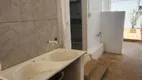Foto 7 de Casa com 3 Quartos para alugar, 56m² em Candelária, Natal
