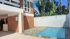 Foto 2 de Casa com 6 Quartos à venda, 200m² em Balneário Praia do Pernambuco, Guarujá