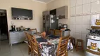 Foto 2 de Casa com 2 Quartos à venda, 154m² em Vila Pantaleão, Caçapava