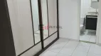 Foto 9 de Apartamento com 2 Quartos à venda, 52m² em Jardim America, Londrina