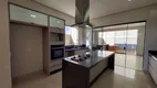 Foto 3 de Casa de Condomínio com 4 Quartos à venda, 360m² em Royal Forest, Londrina