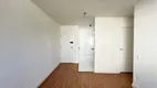 Foto 2 de Apartamento com 2 Quartos à venda, 41m² em Rio Branco, Canoas