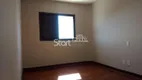 Foto 20 de Apartamento com 4 Quartos à venda, 210m² em Cambuí, Campinas