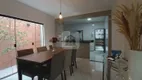 Foto 3 de Casa com 3 Quartos à venda, 195m² em Jardim Brasília, Uberlândia