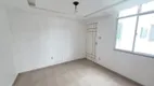 Foto 2 de Apartamento com 2 Quartos para alugar, 45m² em Mutondo, São Gonçalo