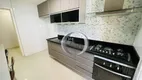 Foto 35 de Apartamento com 3 Quartos à venda, 110m² em Pitangueiras, Guarujá