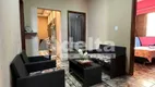Foto 2 de Casa com 3 Quartos à venda, 162m² em Tibery, Uberlândia