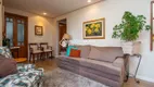 Foto 2 de Apartamento com 2 Quartos à venda, 66m² em Auxiliadora, Porto Alegre