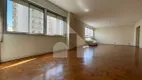 Foto 3 de Apartamento com 3 Quartos à venda, 217m² em Higienópolis, São Paulo