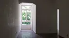 Foto 4 de Apartamento com 2 Quartos à venda, 60m² em Leme, Rio de Janeiro
