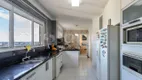 Foto 26 de Apartamento com 4 Quartos para alugar, 246m² em Jardim Marajoara, São Paulo