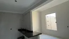 Foto 2 de Casa com 3 Quartos à venda, 84m² em Michael Licha, Londrina